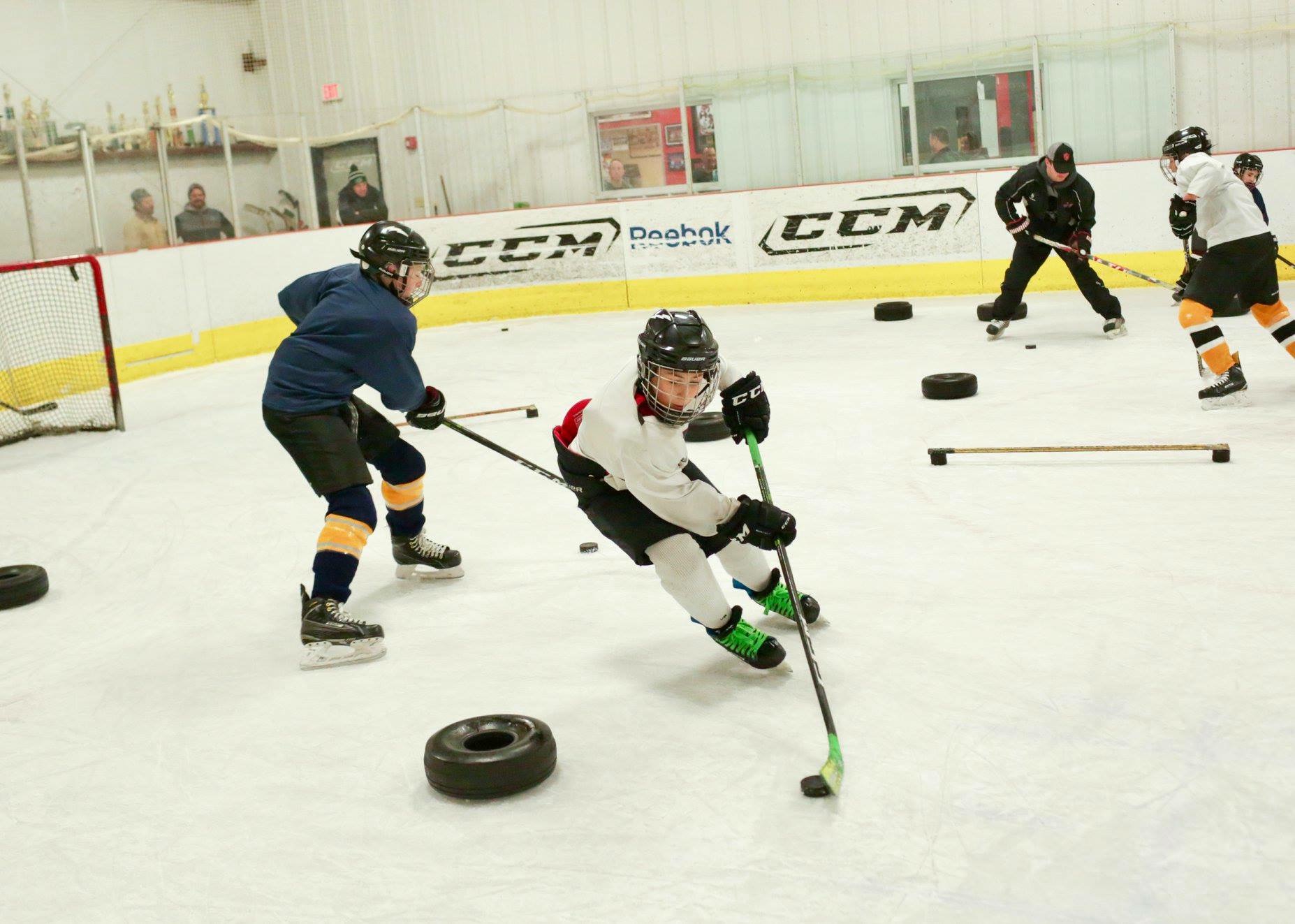 youth hockey skill class