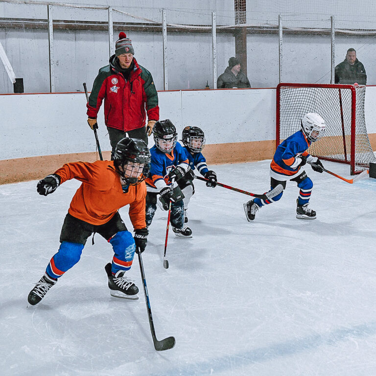 Beginner Classes - New to Hockey | Learn to Play Hockey | Hockey Hut